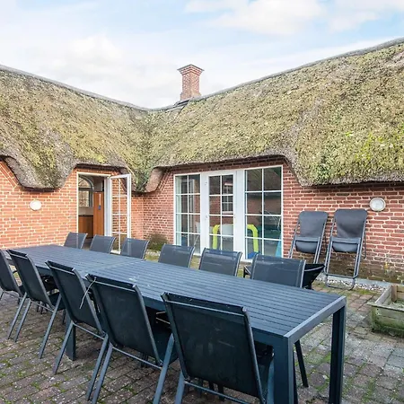 Dom wakacyjny Luxury Retreat With Pool *